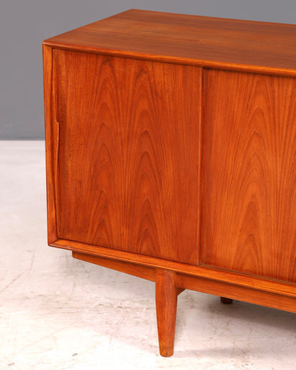 Wunderschönes Dyrlund Mid Century Sideboard Teak Danish Design Schrank Kommode Vintage