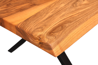 Wunderschöner Nussbaum Tisch 240cm-95cm Esszimmer Tisch Baumkanten Platte massiv Holz Küchentisch