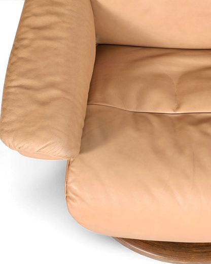 Hauptstadt Möblerei Stressless Sunrise Relaxsessel aus beigem Echtleder mit weicher Polsterung und Holzgestell