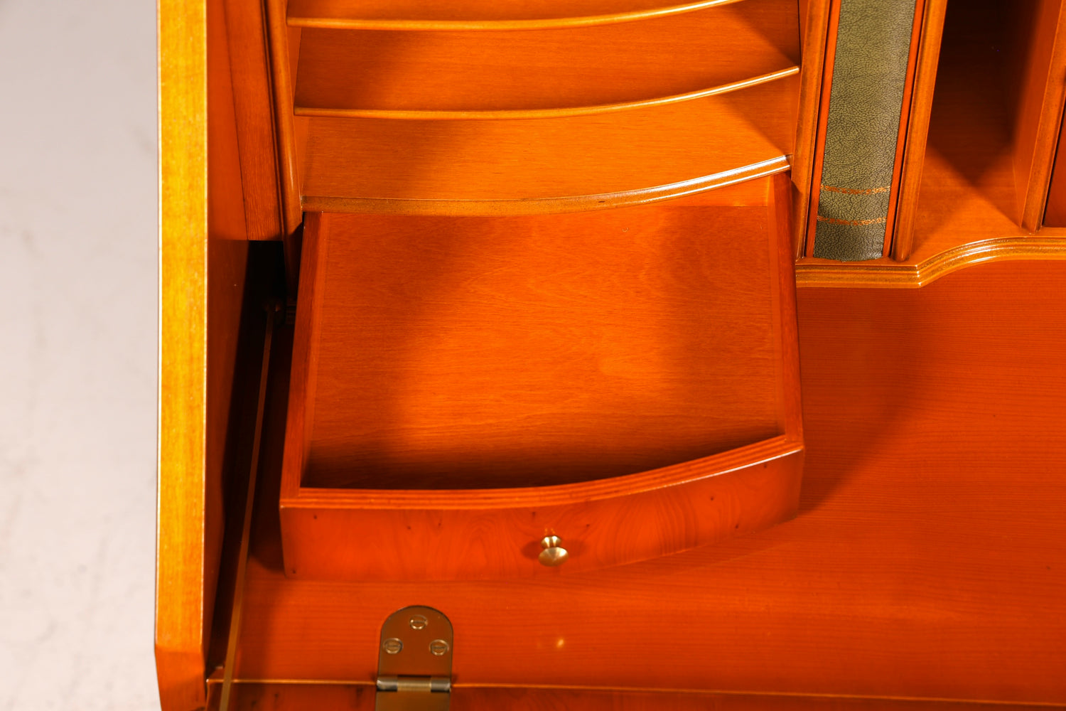 Secrétaire anglais élégant, bureau Heldense d&