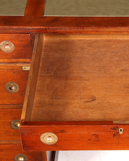 Élégant bureau maritime, coffre militaire anglais, bureau professionnel, office table