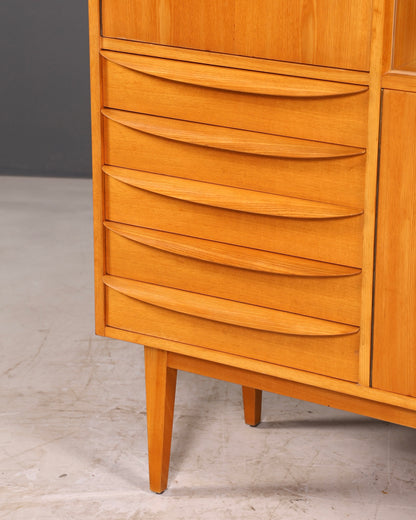 Beautiful original Hellerau mid-century display cabinet, Franz Ehrlich 602 chest of drawers and bookcase