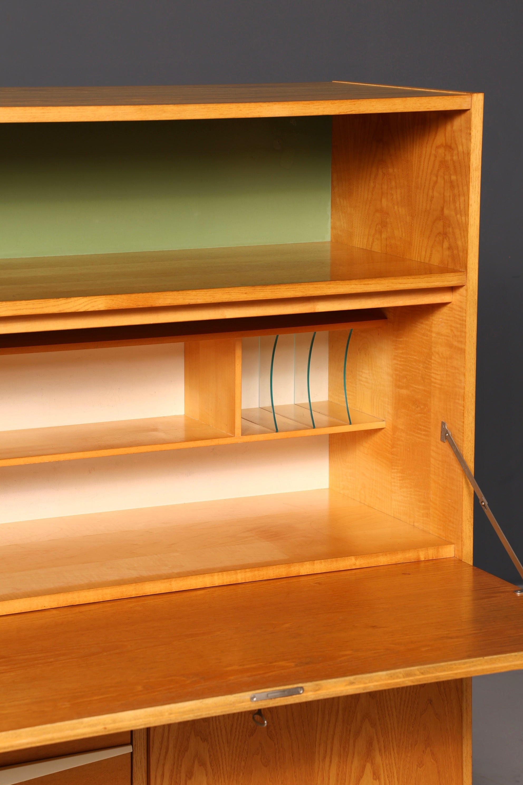 Wunderschöner Hellerau Schrank Modell 427 Mid Century Sekretär Vintage Schreibschrank Design Retro Highboard Esche
