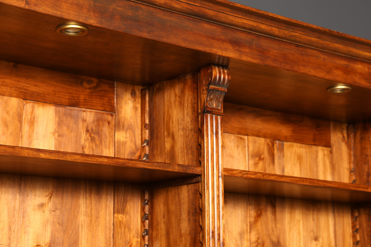 Traumhaftes XXL massiv Holz Regal Kolonial Schrank Antik Stil Bücherregal Kommode Bibliothek Bücherwand