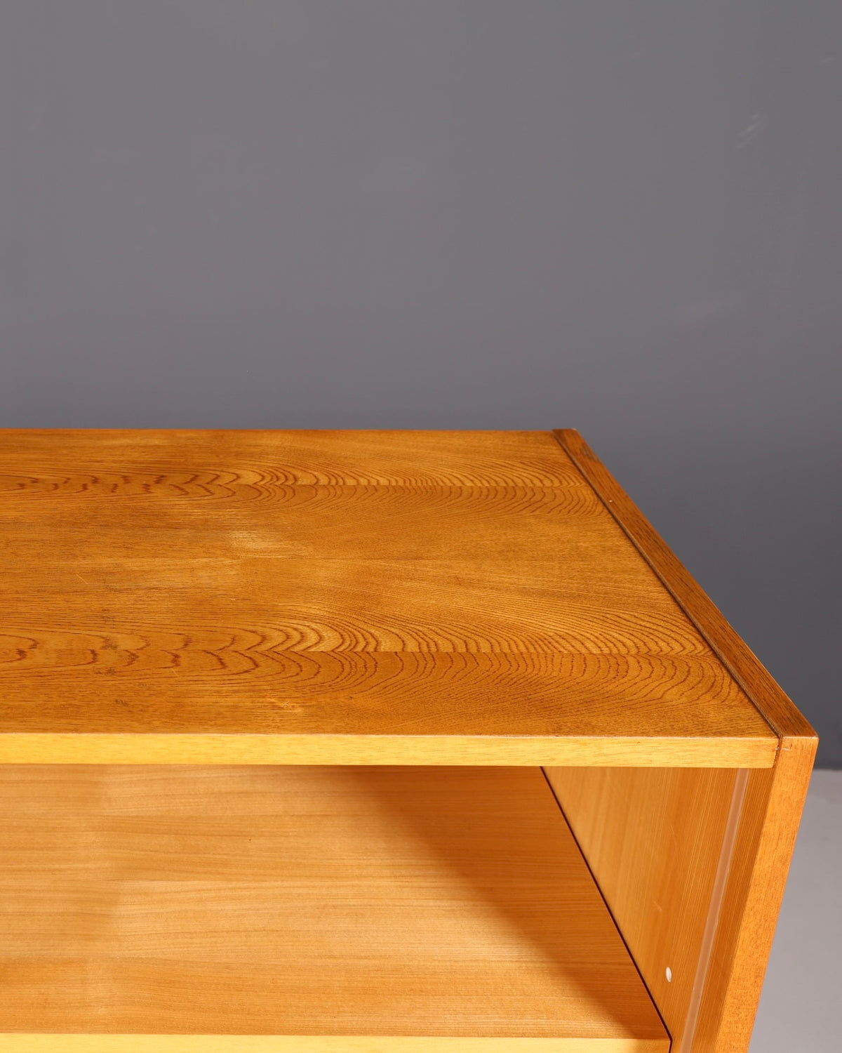 Beautiful original Hellerau mid-century display cabinet, Franz Ehrlich 602 chest of drawers and bookcase