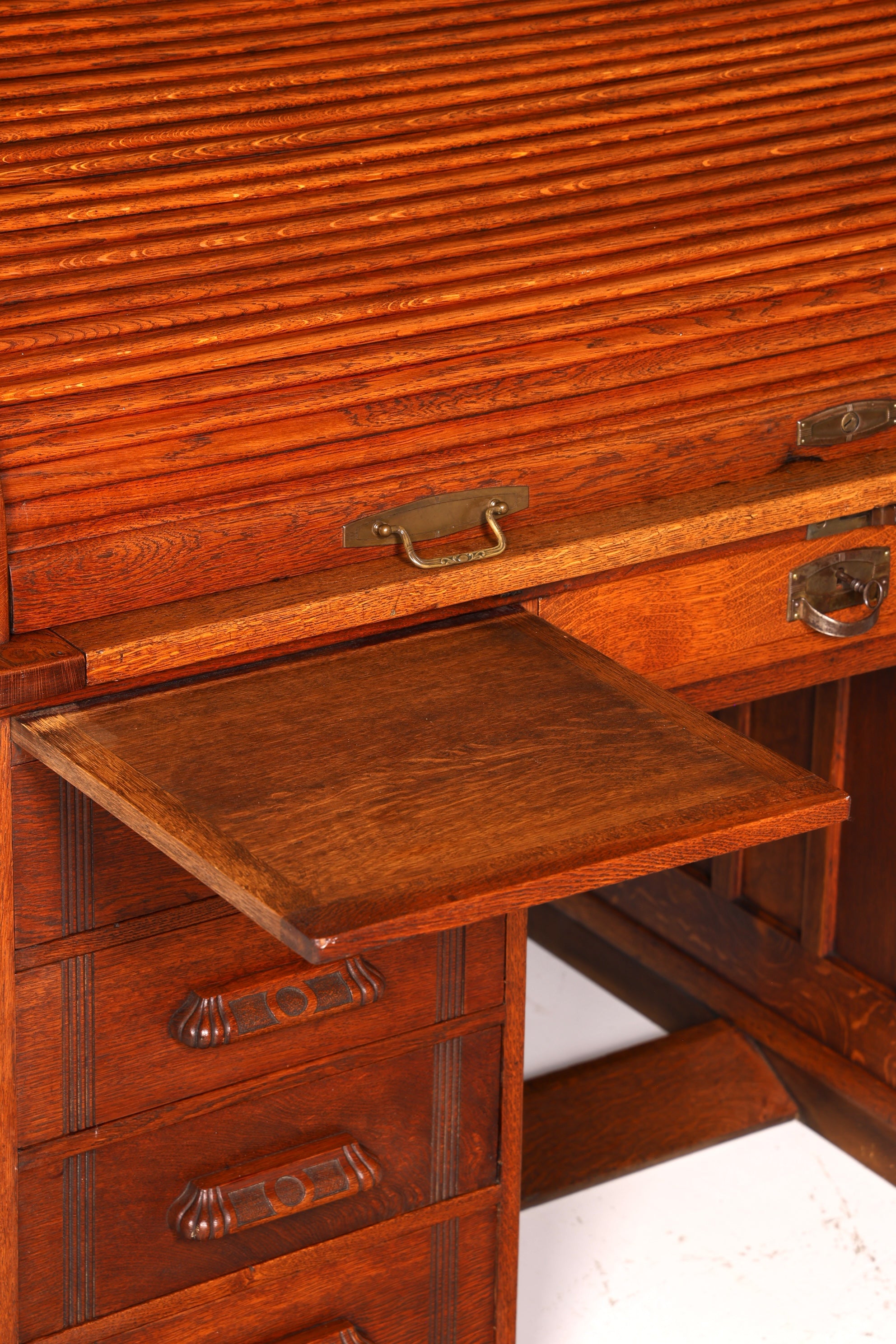 Magnifique secrétaire de style Bauhaus, bureau Art déco, secrétaire à rideau, antiquité vintage en chêne