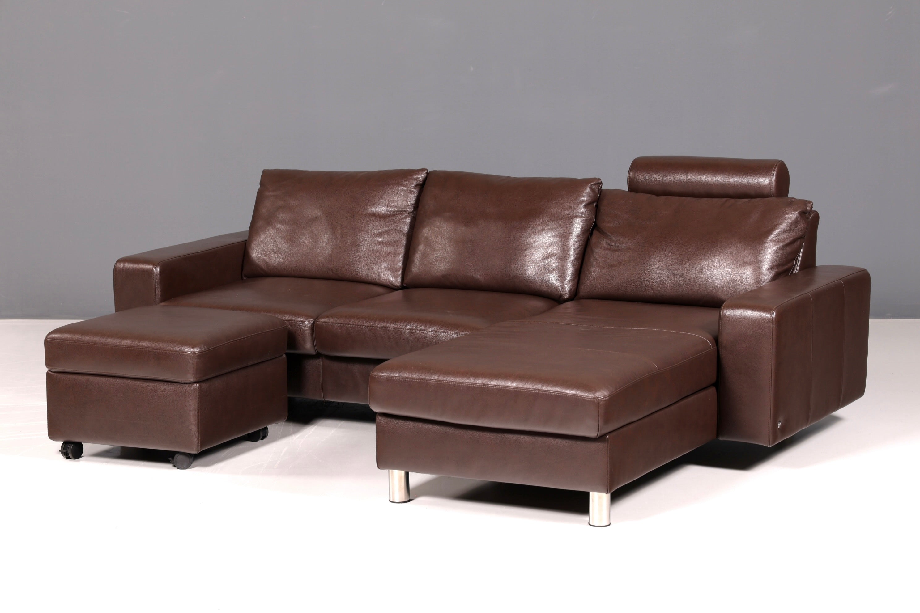 Wunderschönes Stressless E200 Ecksofa Echtleder Braun Sofa mit Récamière Hocker Ledersofa Couch Vintage