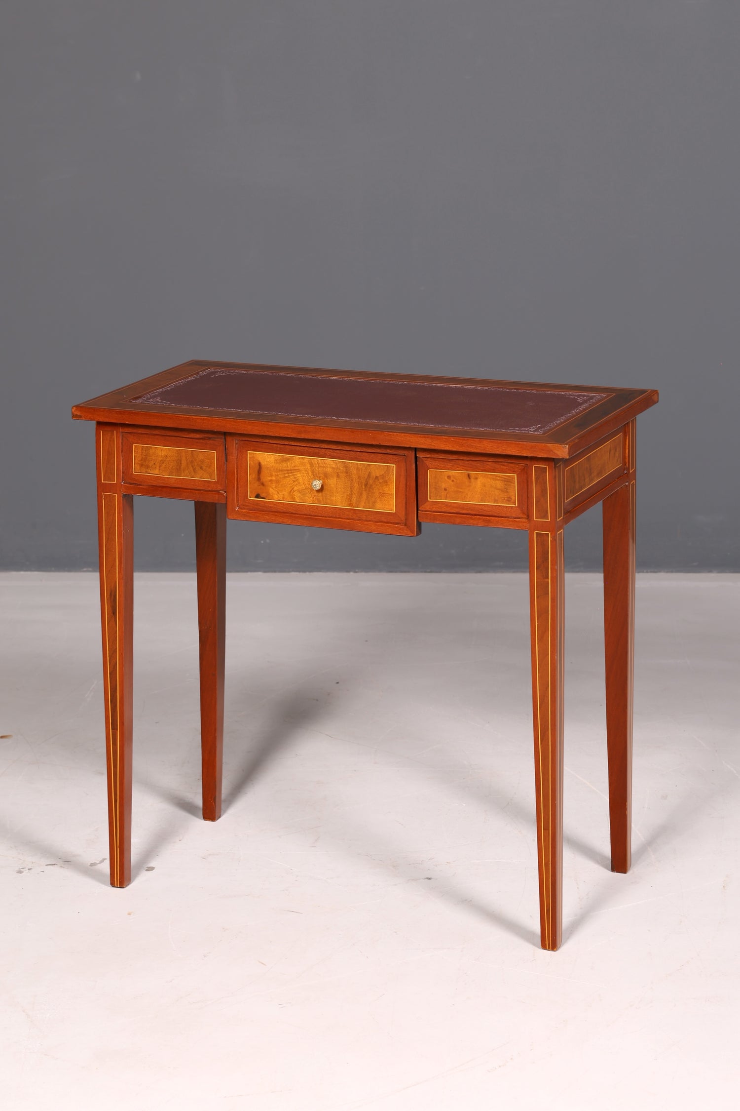 Wunderschöner filigraner Schreibtisch French Desk Antik Stil echt Holz Bürotisch Office Table