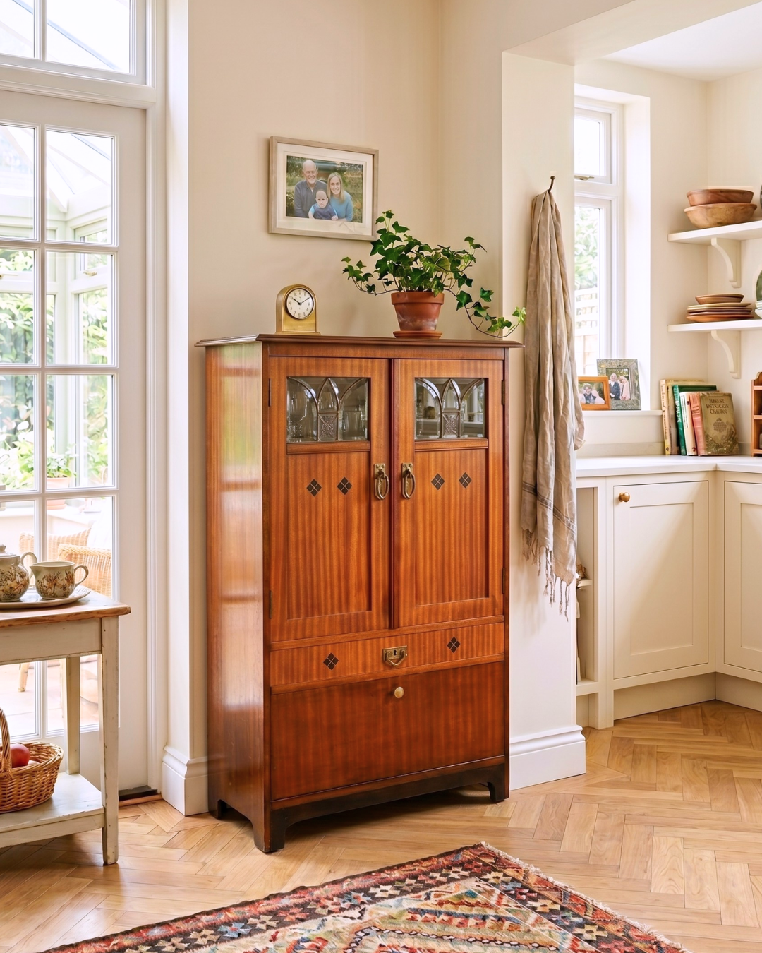 Traumhafte Jugendstil Vitrine Antik Bücherschrank Geschirrschrank um 1900
