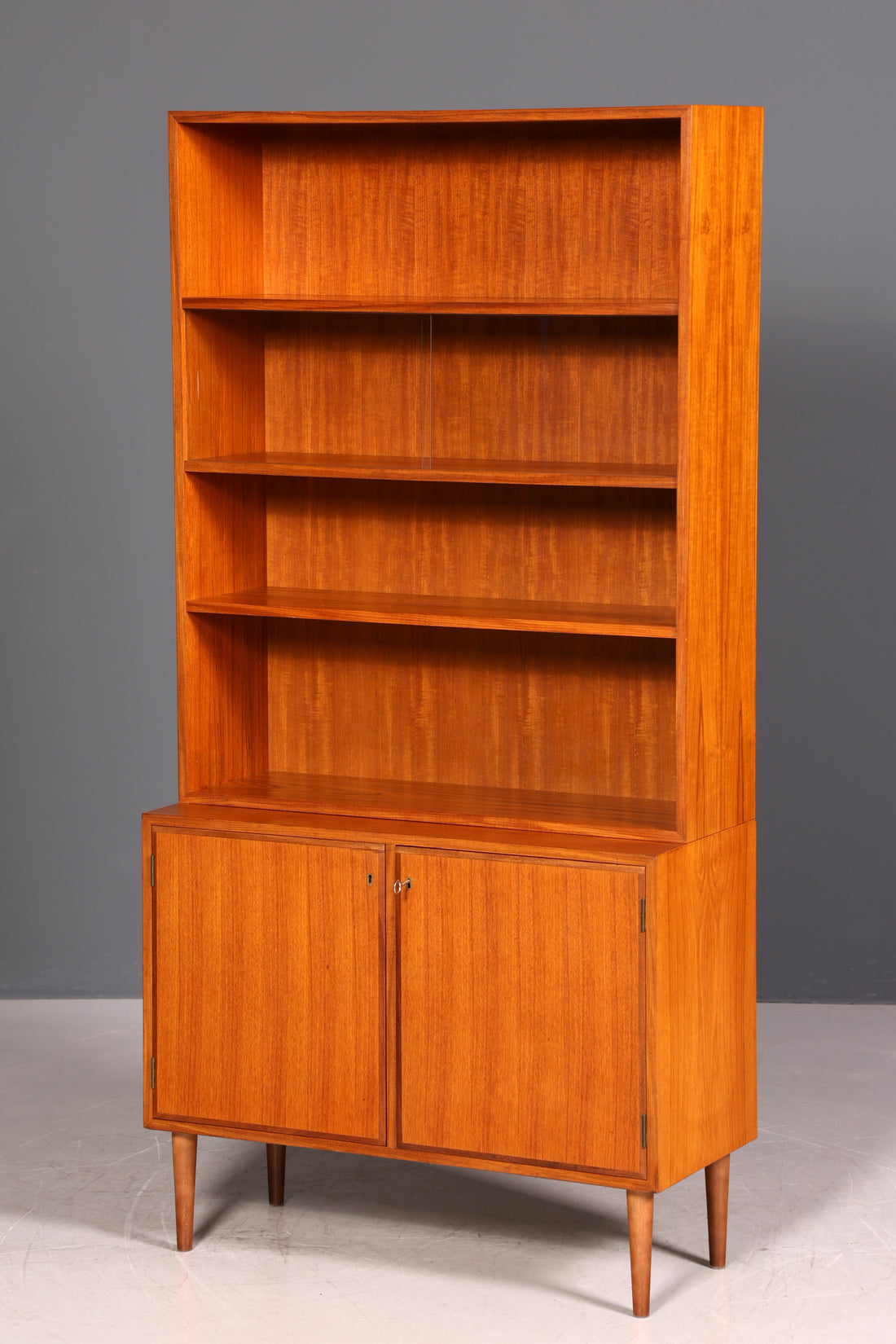 G436 Finish Wunderschöne Mid Century Vitrine Vintage Schrank Regal Retro Bücherregal Buchablage 60s (Kopie)