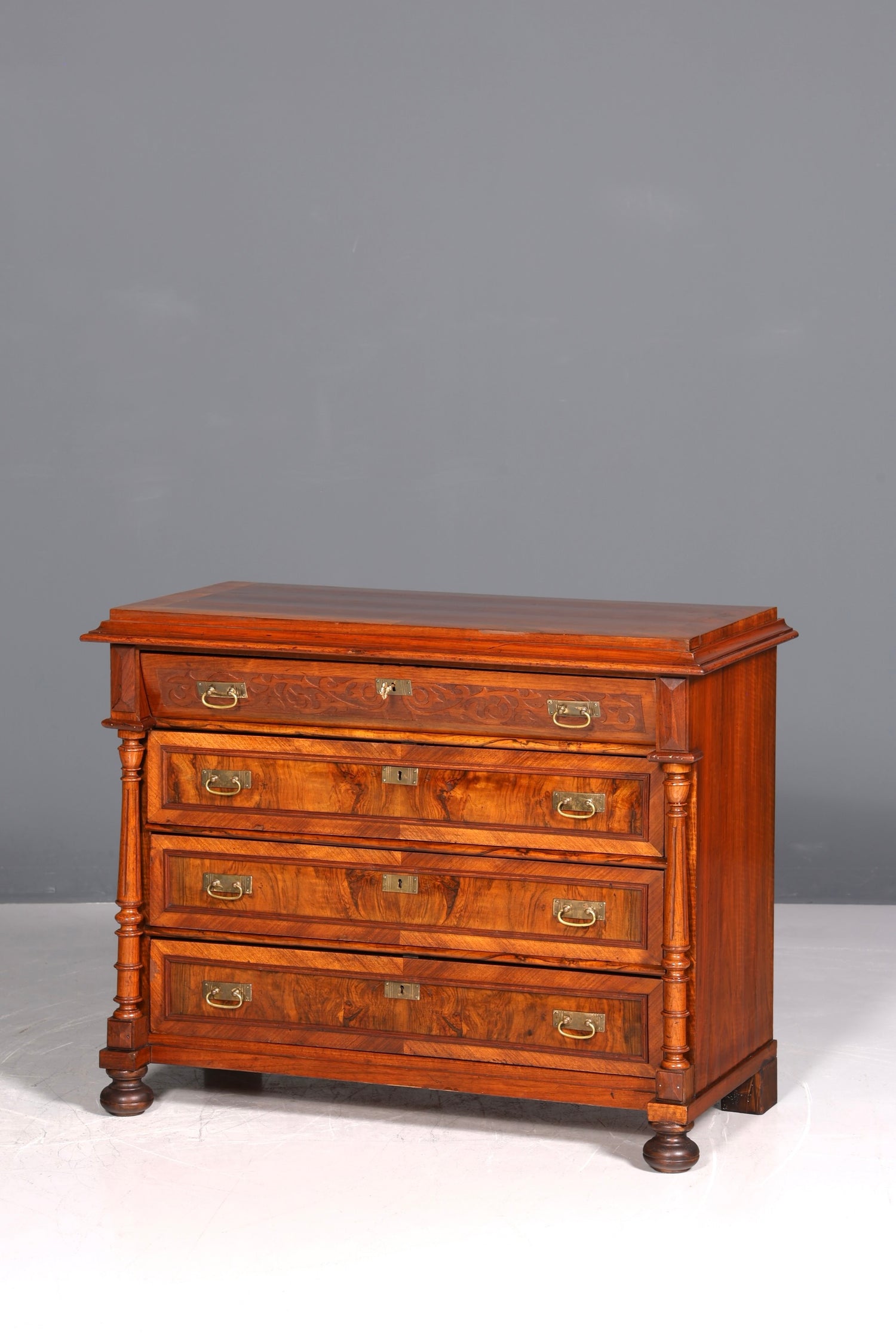 Commode onirique Gründerzeit, buffet antique Art Nouveau, commode, coffre à linge