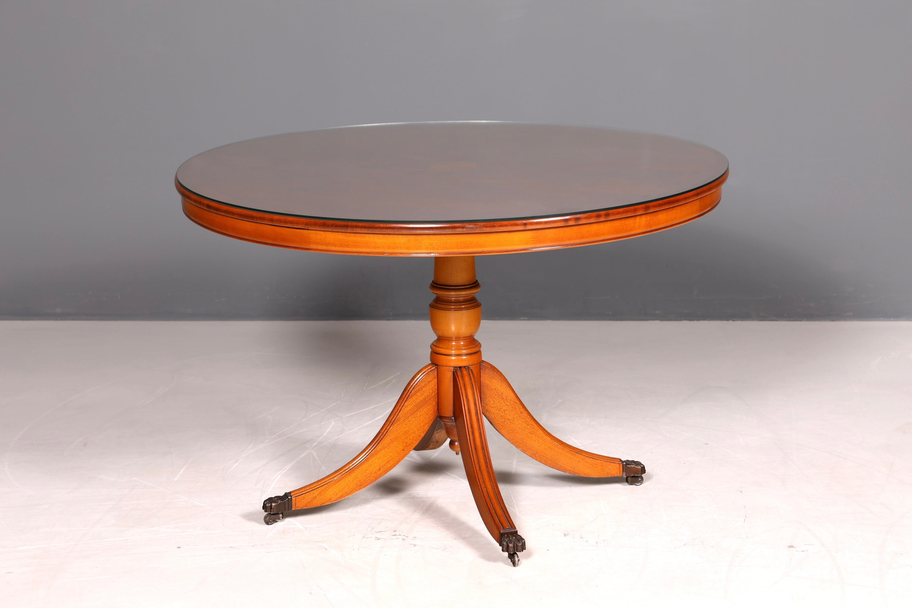 Wunderschöner Englischer Tisch ausziehbarer Esstisch Eibe Antik Stil 60s Küchentisch