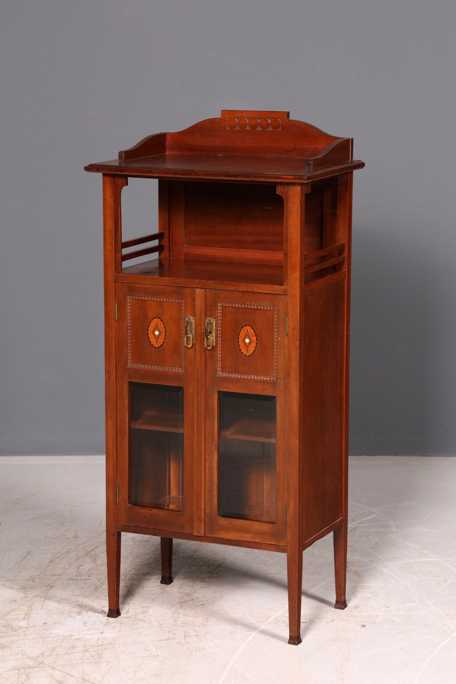 Traumhafte Jugendstil Vitrine Bücherschrank Glasvitrine Geschirrschrank Vitrinenschrank Schrank Antik
