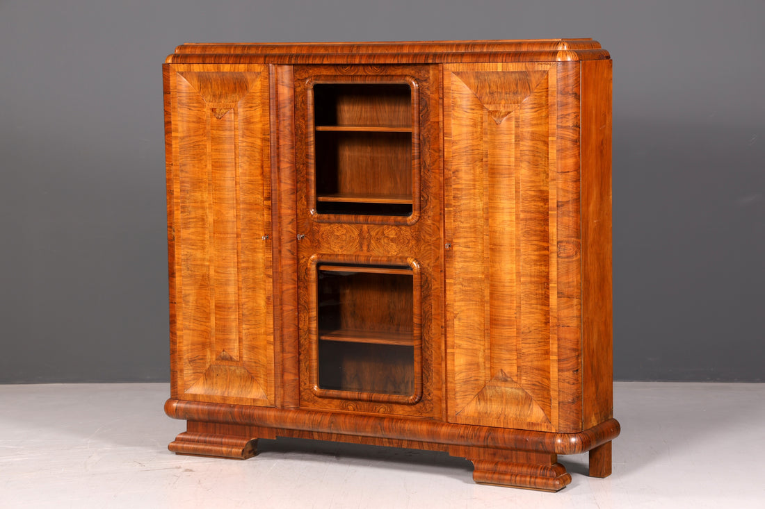 Beeindruckende Original Art Deco Vitrine Nussbaum Bücherschrank Glasvitrine Schrank Antik Massivholz Vintage