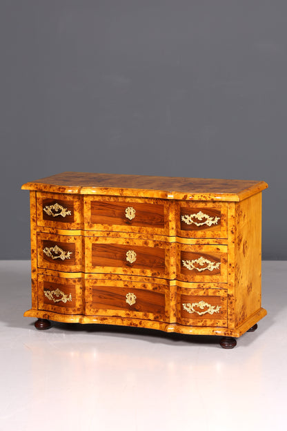 Buffet de style baroque royal, commode de style Louis XVI, commode de style ancien