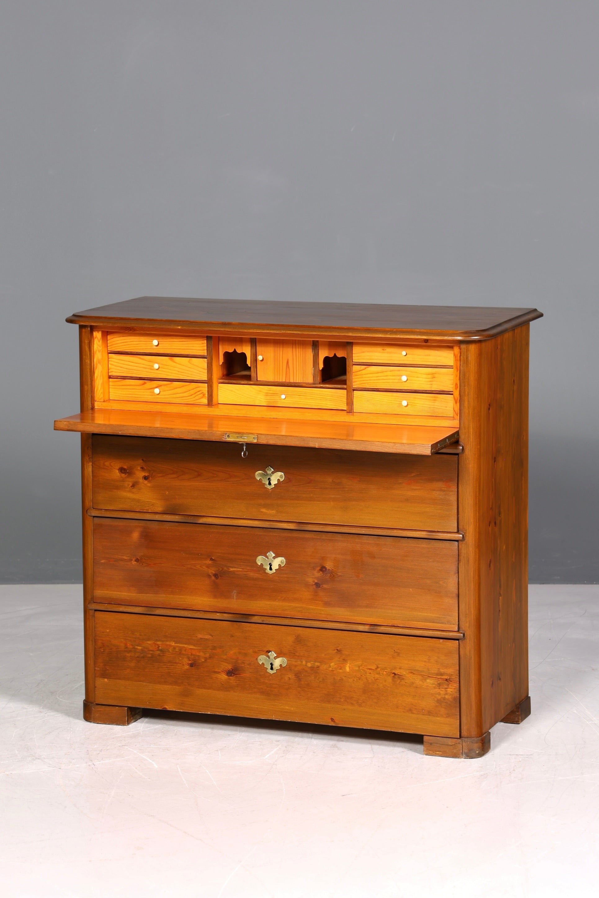 F970 Finish cm Stilvolle Louis Philippe Kommode Nussbaum Gründerzeit Schubladenkommode um 1890