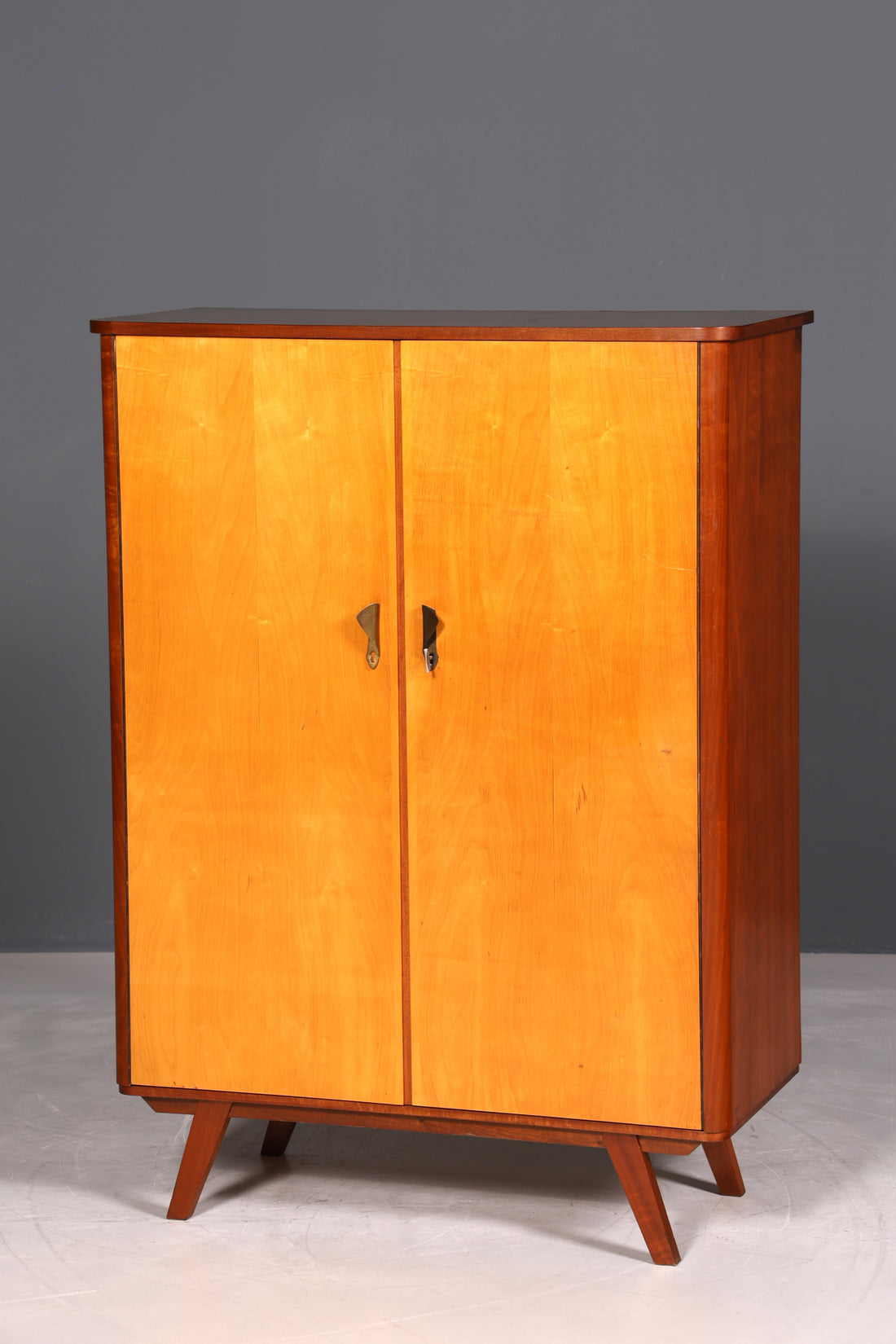 Traumhafter Mid Century Schrank 60er Jahre Wäscheschrank Aktenschrank Kommode