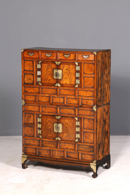 Wunderschöner Asiatischer Schrank Kabinettschrank Antik Kommode Messing echt Holz Vertiko