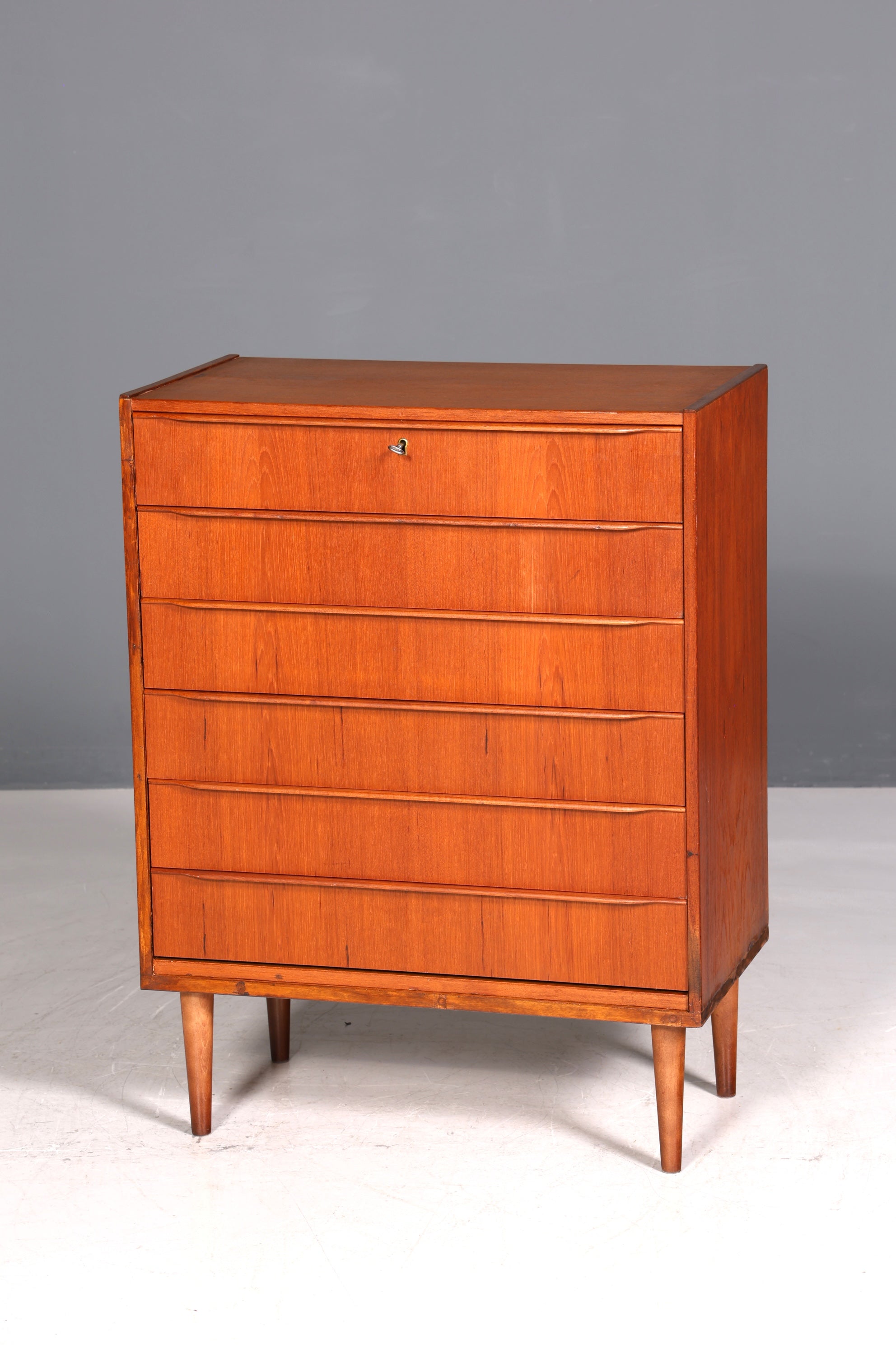 Buffet en teck de style mid-century, commode vintage