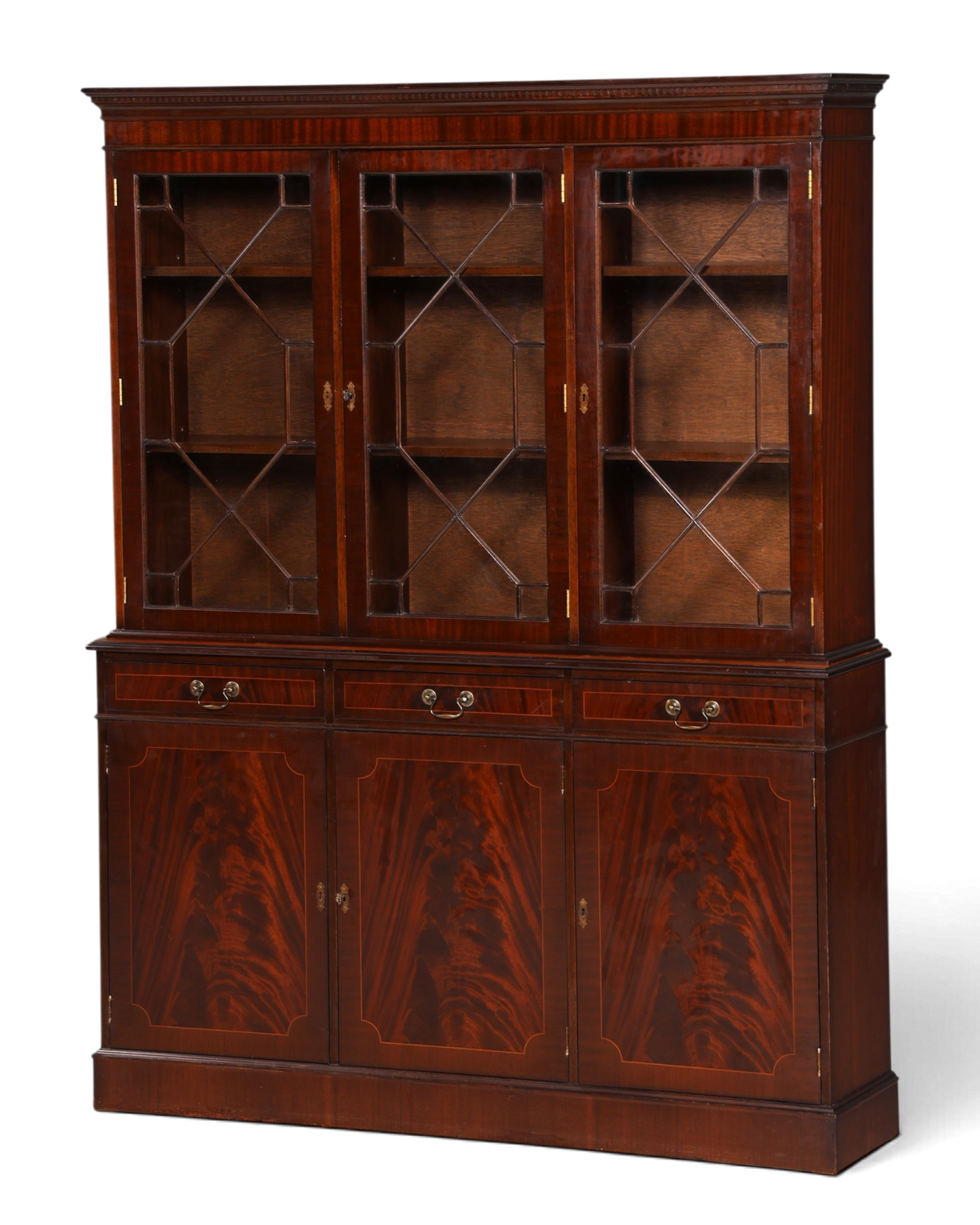 Hauptstadt Möblerei englische Mahagoni Vitrine aus den 60ern mit verglasten Türen und Schubladen im Vintage Stil