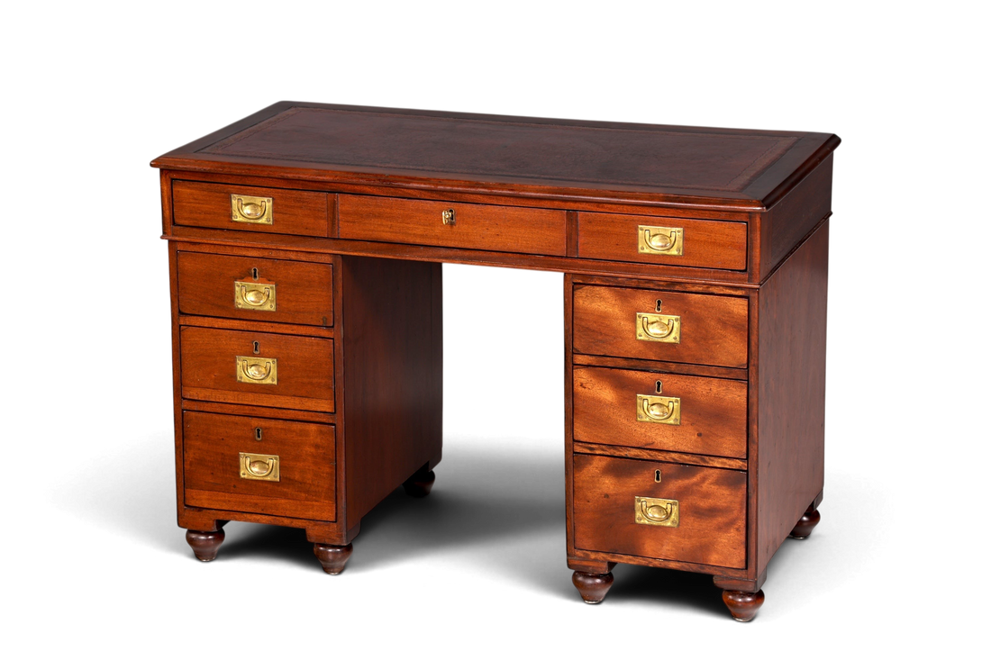 Edler Englischer Military Chest Schreibtisch Maritim Bürotisch Lederauflage Office Desk