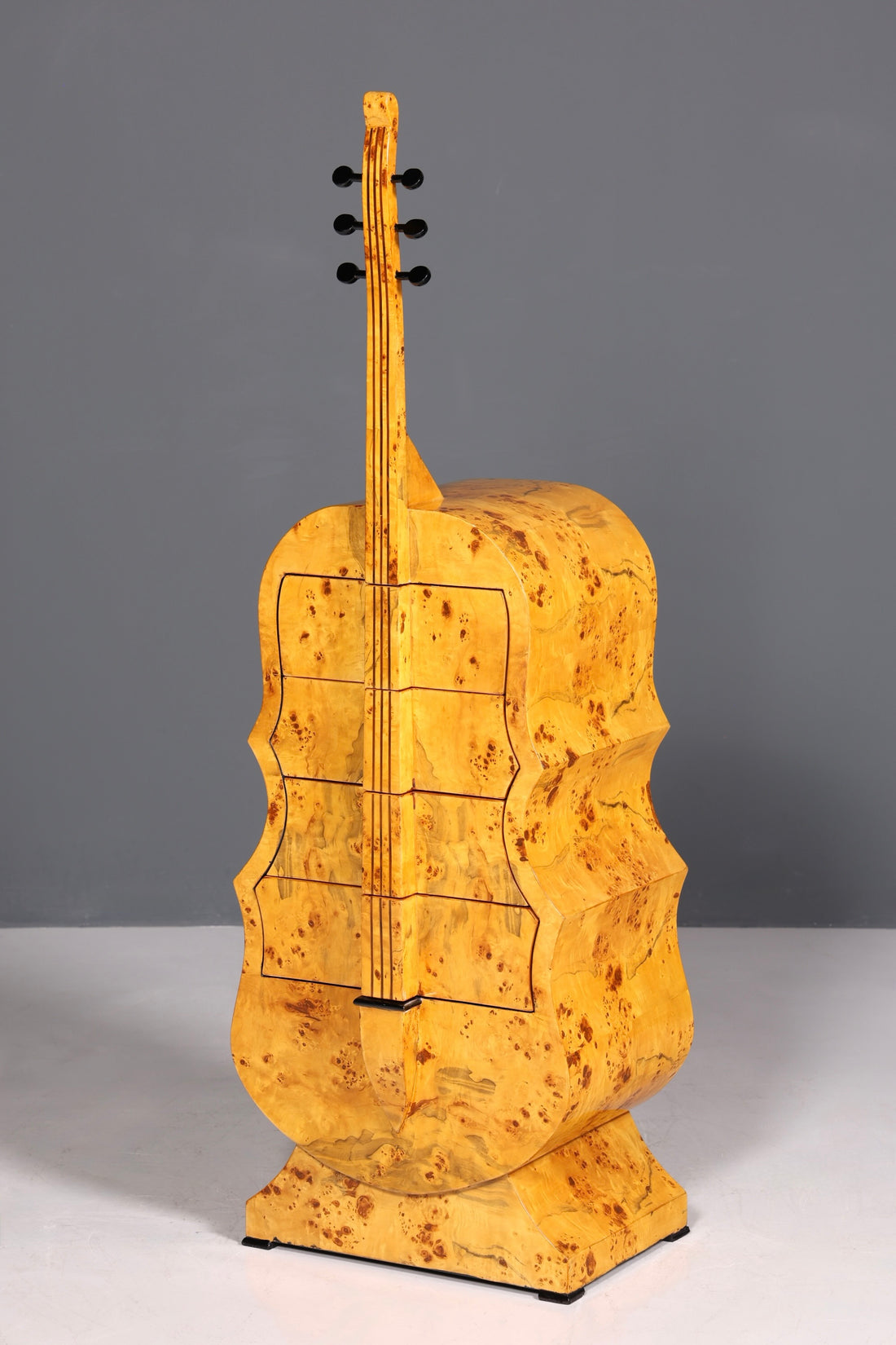 Commode onirique de style Art déco en forme de contrebasse, en bouleau, style Vertiko, commode à tiroirs, commode en forme de guitare