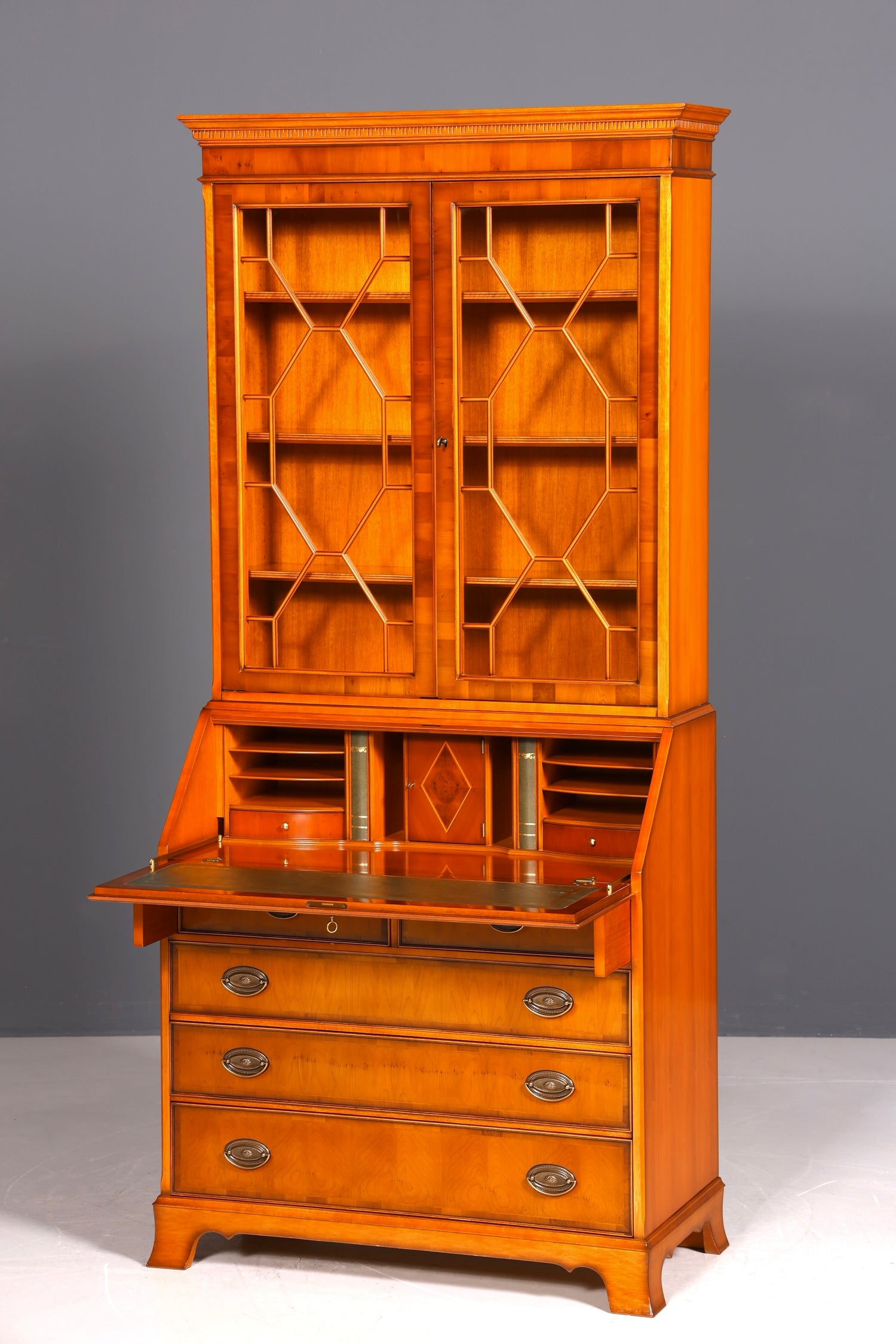 Secrétaire anglais élégant, bureau Heldense d&