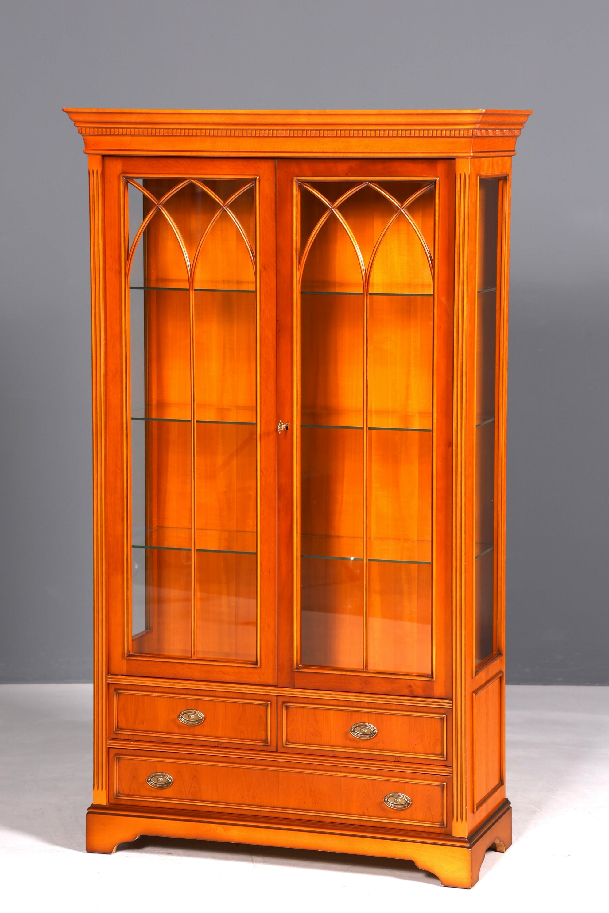 Magnifique vitrine en bois d&