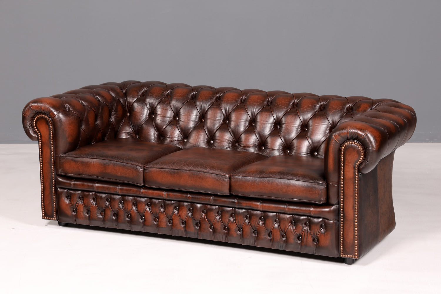 Magnifique canapé Chesterfield Centurion original, 3 places, en cuir véritable, canapé anglais capitonné en cuir