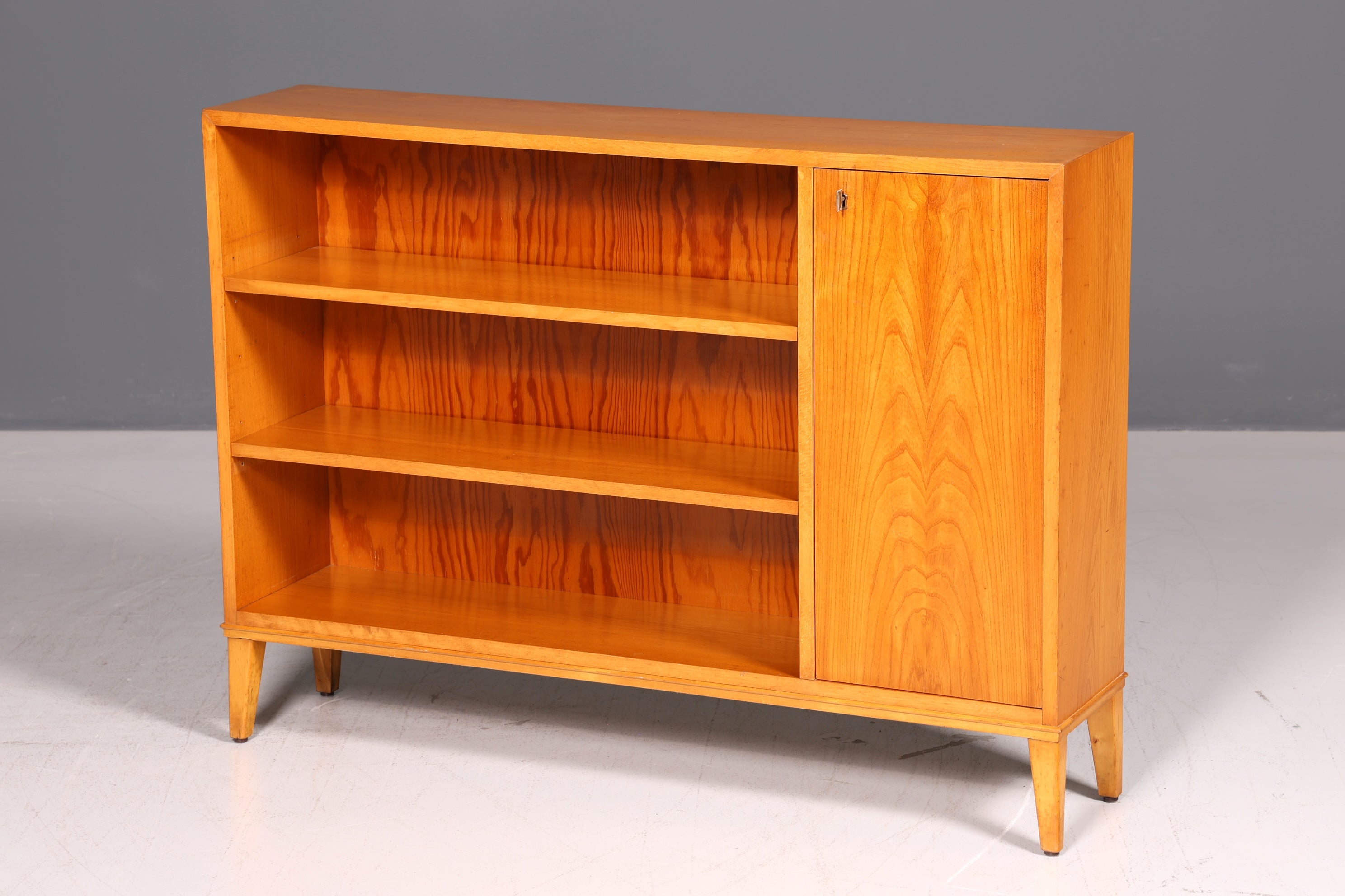 Traumhaftes Mid Century Sideboard TV Schrank Vintage Regal Bücherregal Retro 60er Jahre Lowboard Holz Skandinavisch