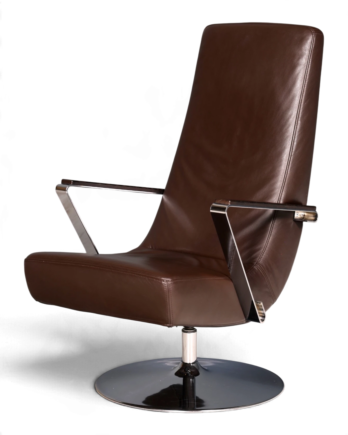 Fauteuil original BoConcept Aero élégant en véritable cuir marron, fauteuil pivotant design, fauteuil en cuir, fauteuil lounge, fauteuil relax