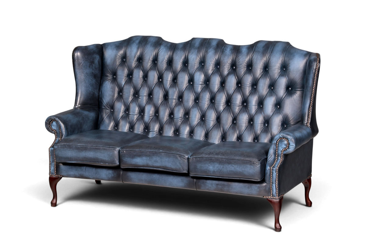 Hauptstadt Möblerei blaues Chesterfield 3-Sitzer Sofa aus Echtleder mit klassischer Knopfheftung und Queen Anne Beinen