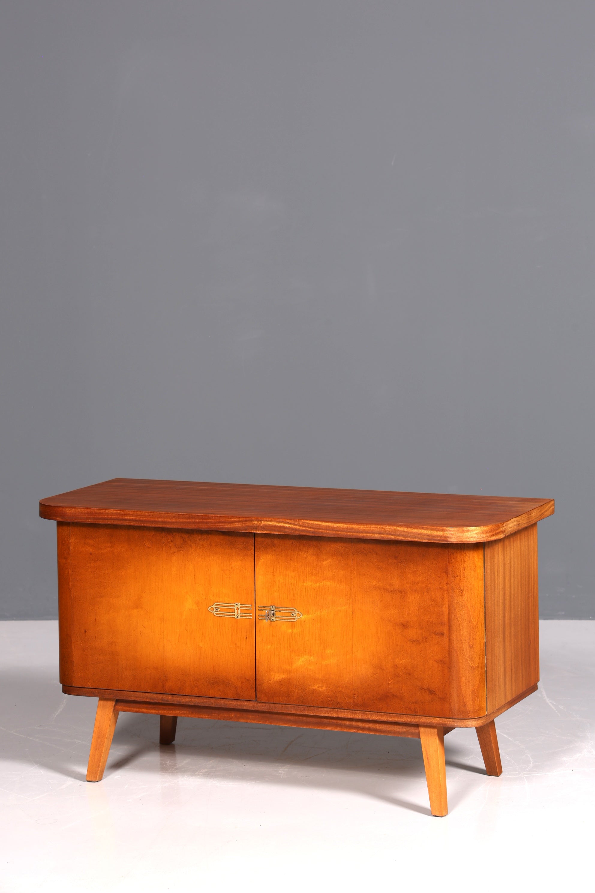 Commode élégante de style années 60, commode rétro pour entrée, meuble TV vintage, années 60