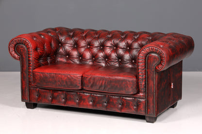 Magnifique canapé Chesterfield original 2 places, style anglais, cuir bordeaux, 2 places, 2 sur 2