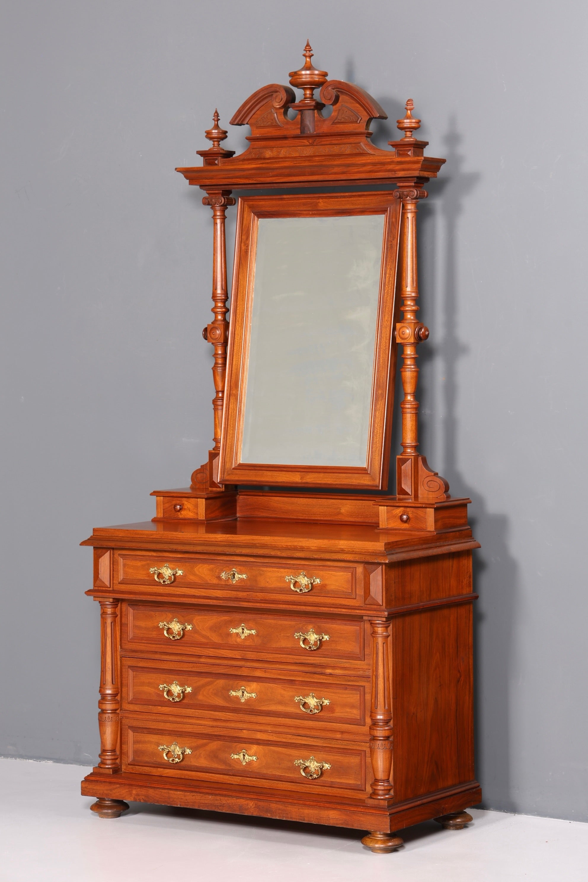 Élégante commode Louis-Philippe à plateau miroir, coiffeuse Gründerzeit (fin du XIXe siècle), meuble en bois, meuble d&