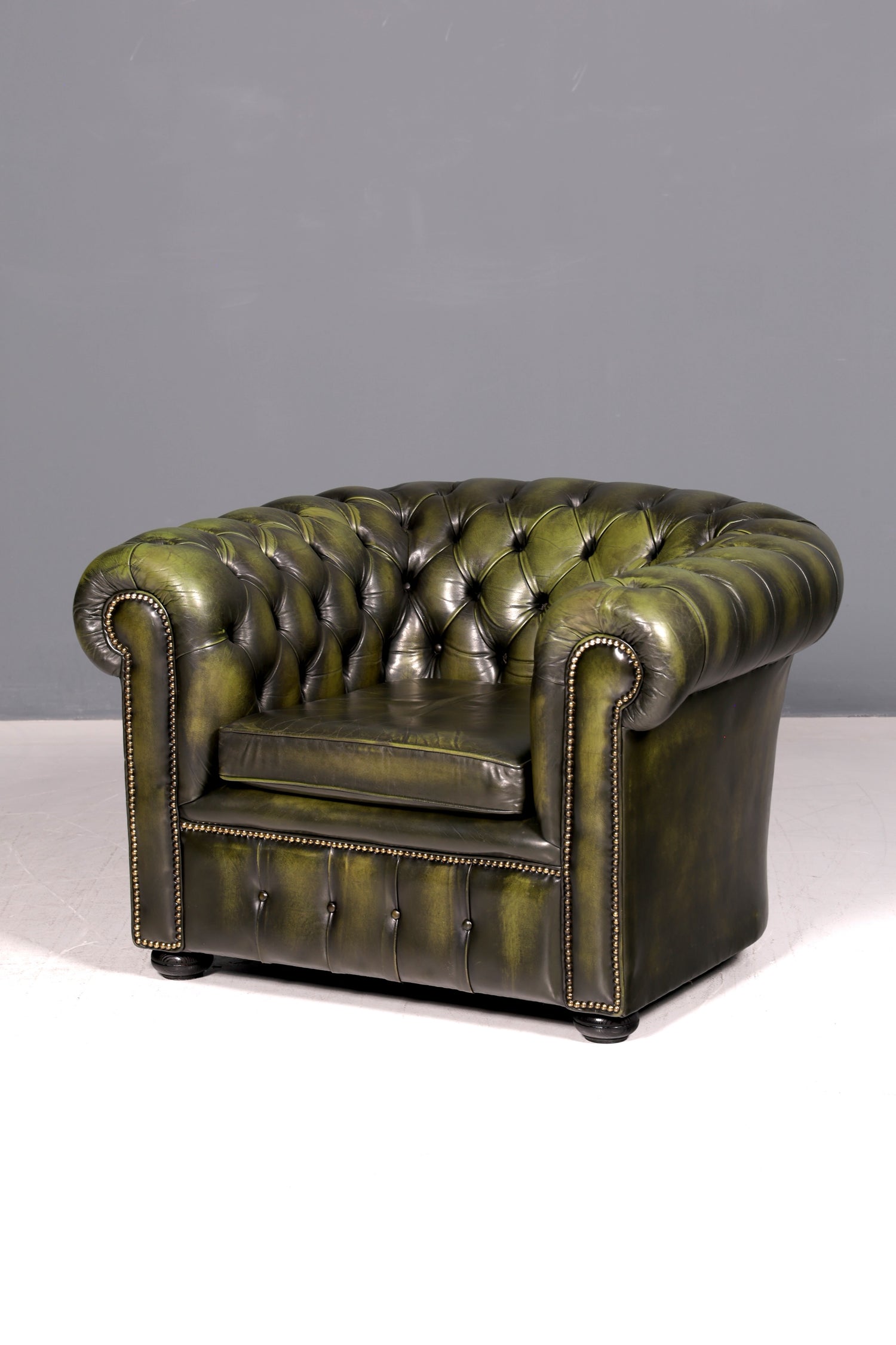 Edler Original Chesterfield Sessel Grün Echt Leder Englischer Armlehnsessel Herrensessel Clubsessel UK Vintage