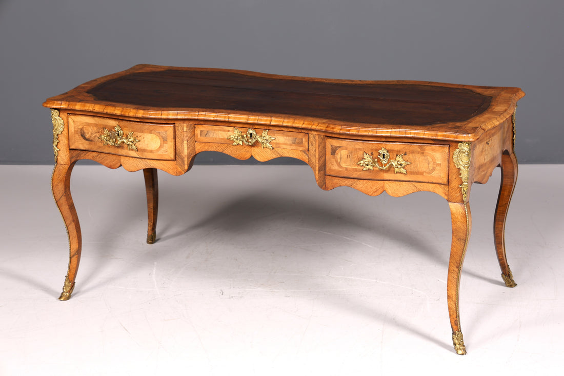 Bureau Louis XV original et majestueux de 1780, bureau plat français en cuir véritable, bureau de bureau ancien