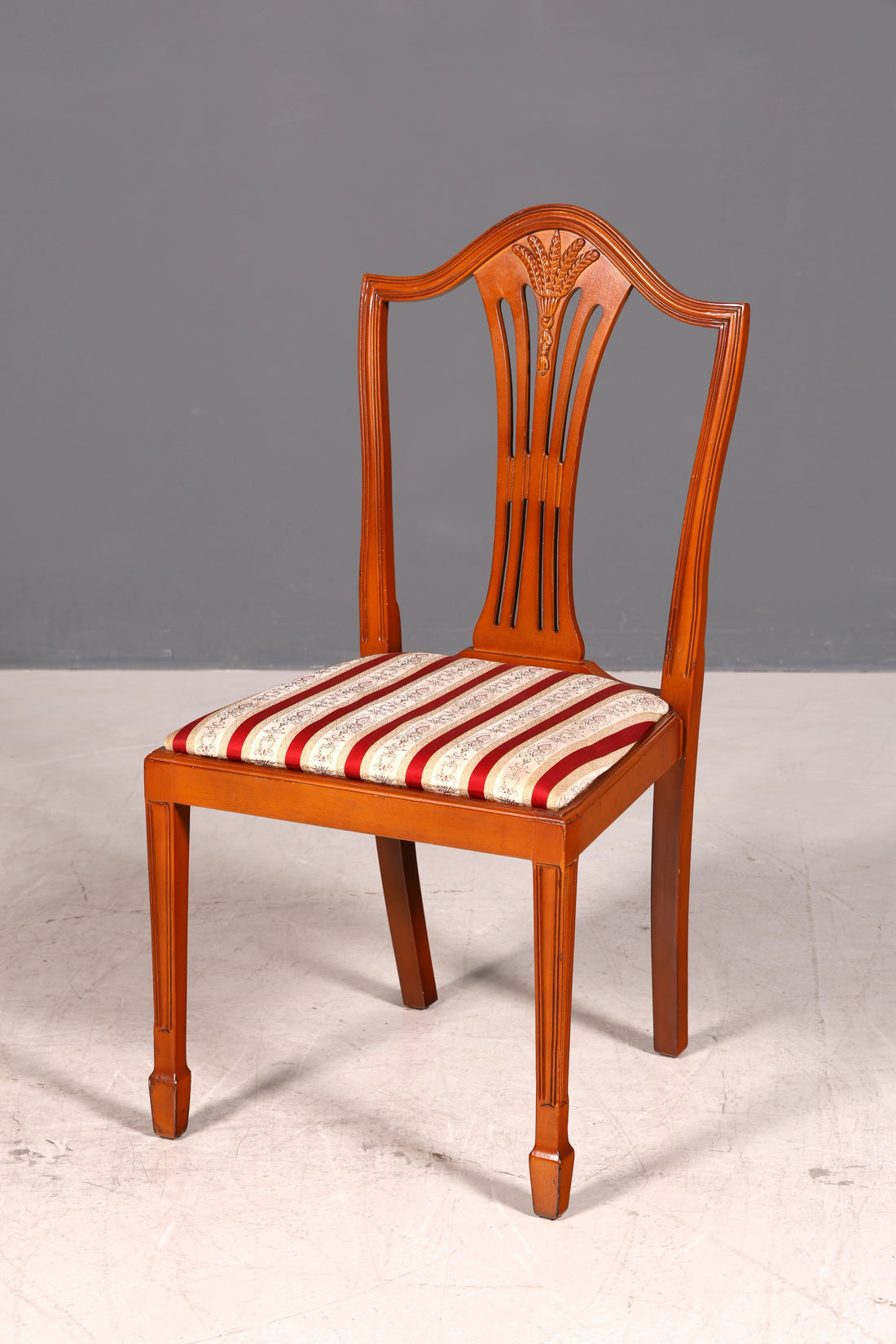 Edler Englischer Stuhl im Hepplewithe Stil Englisch Stuhl Dining Chair Küchenstuhl Sekretär Stuhl