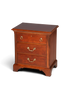 Hauptstadt Möblerei Drexel Heritage Kommode aus massivem dunklem Holz im klassischen amerikanischen Antik-Stil
