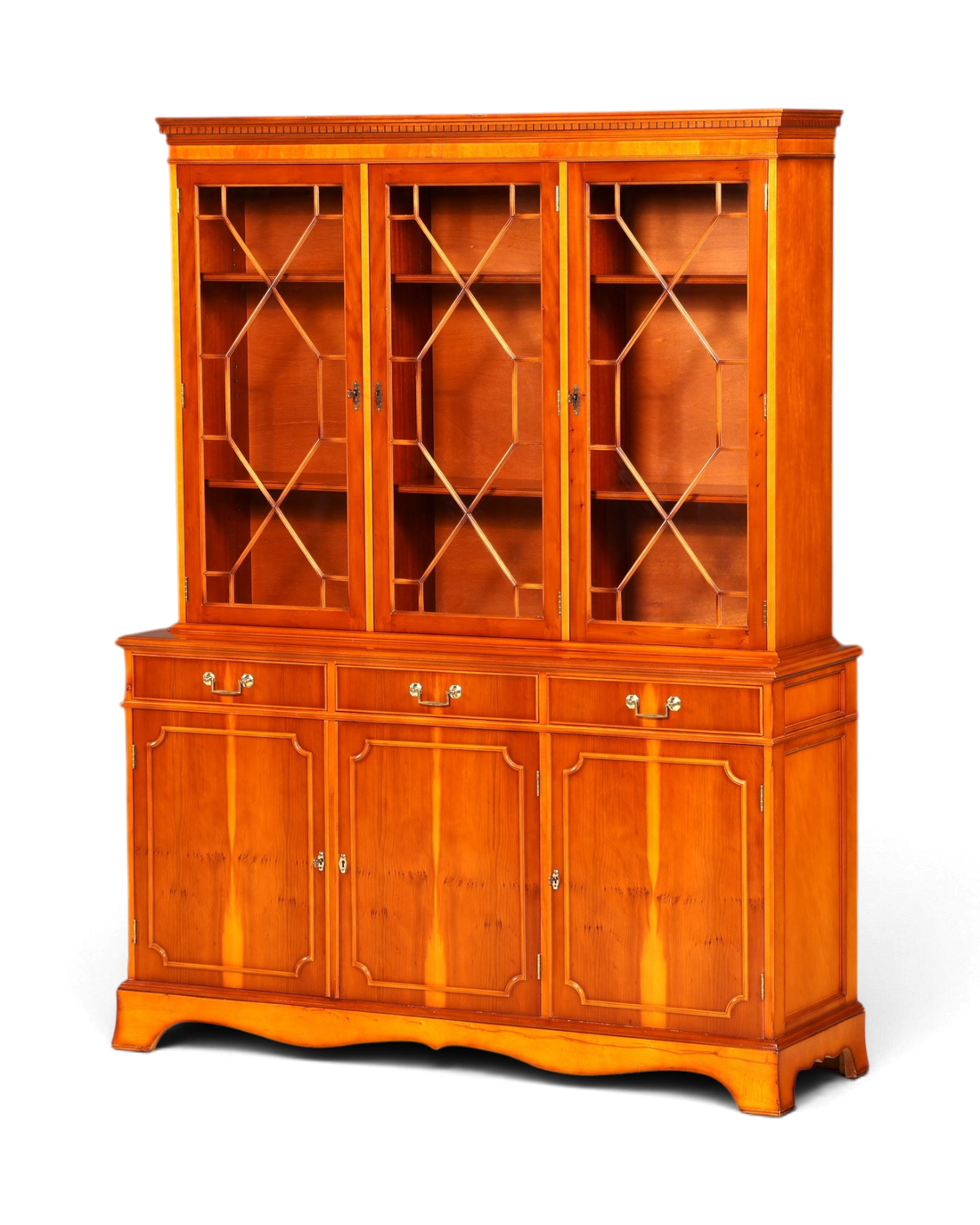 Hauptstadt Möblerei englische Vitrine aus Eibenholz mit Glasfront, Messingbeschlägen und Stauraum im Buffet-Unterteil