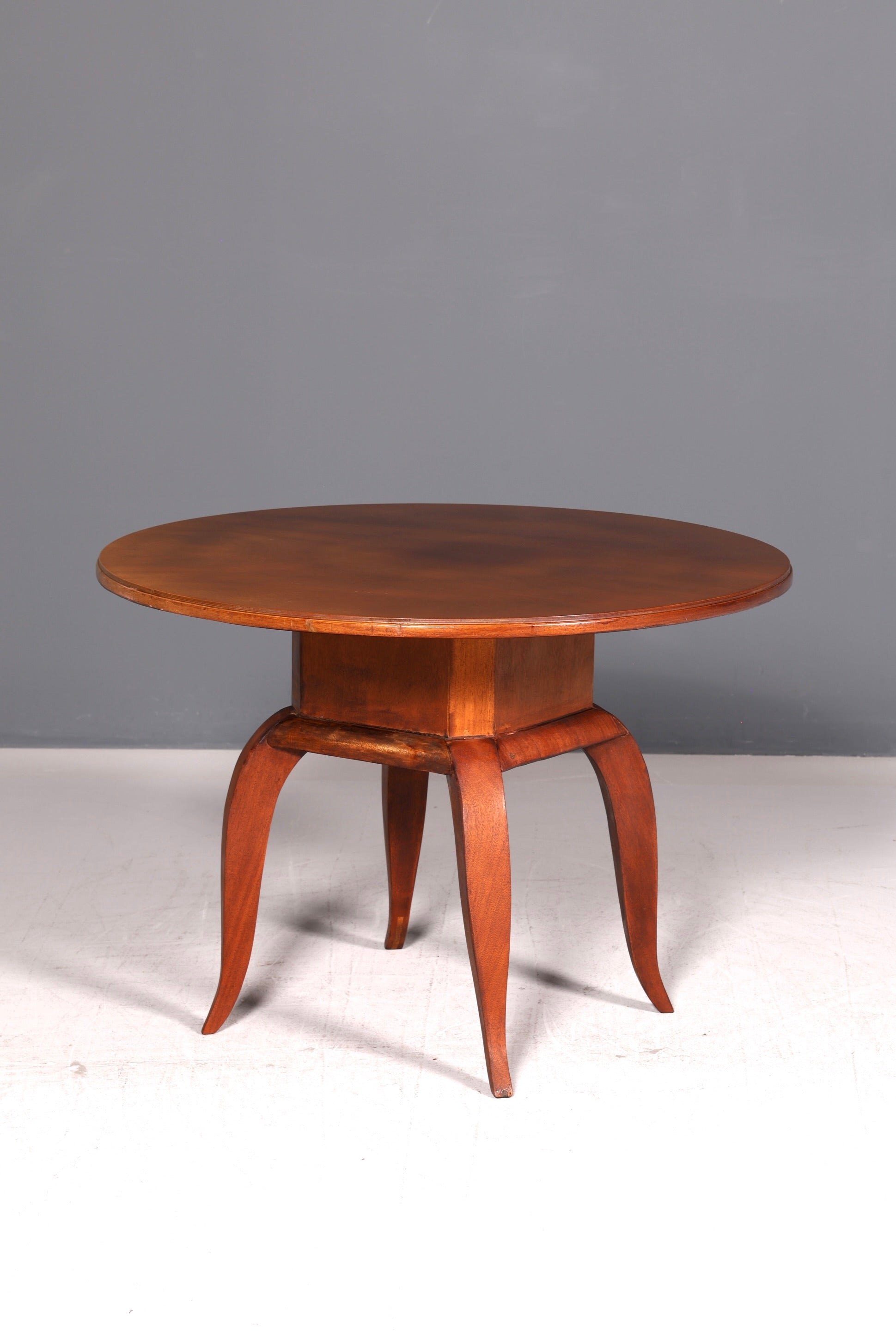 Traumhafter Original Art Deco Tisch Couchtisch Ablagetisch Rund Beistelltisch Antik um 1930