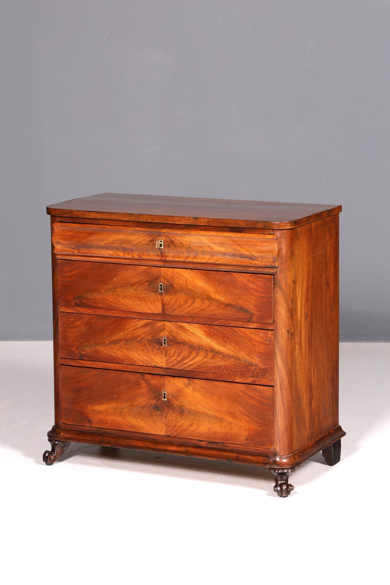 Stilvolle Louis Philippe Kommode Nussbaum Gründerzeit Schubladenkommode Antik um 1890