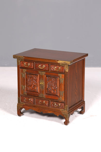 Edle Asiatische Kommode Schnitzereien Antik Korea Schrank Beistellschrank Messingbeschläge Holz Vintage