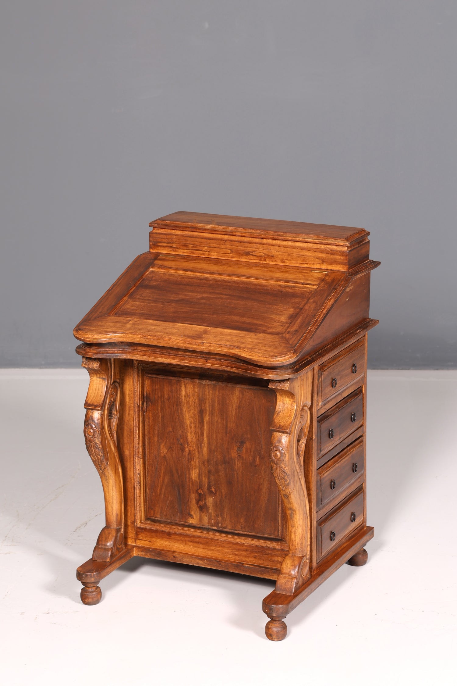 Magnifique bureau Davenport anglais, secrétaire, commode à écrire de style victorien, commode ancienne vintage