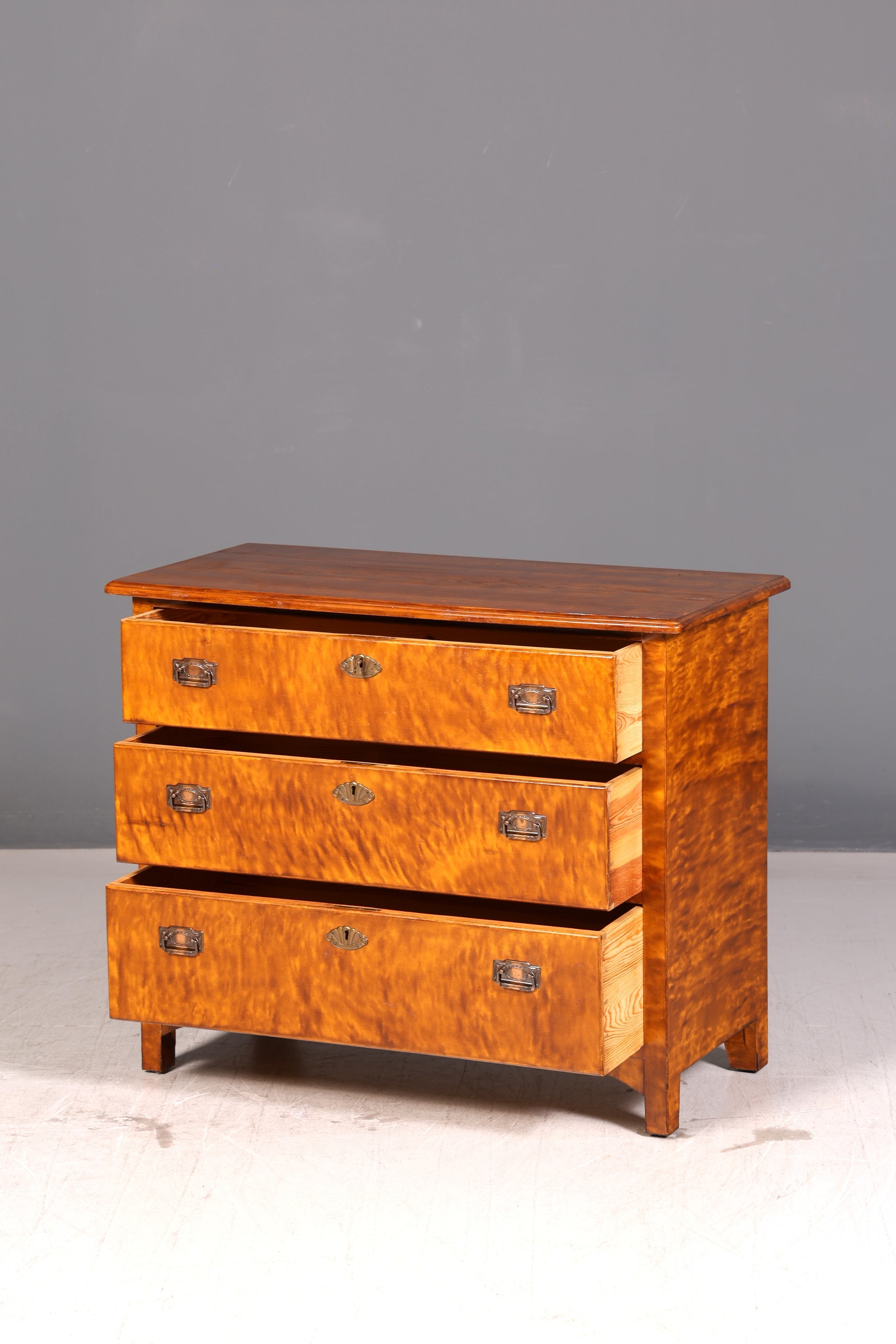 Wunderschöne Kommode im Antik Stil Schubladenkommode Echt Holz Jugendstil Messingbeschläge Wäschekommode Vintage