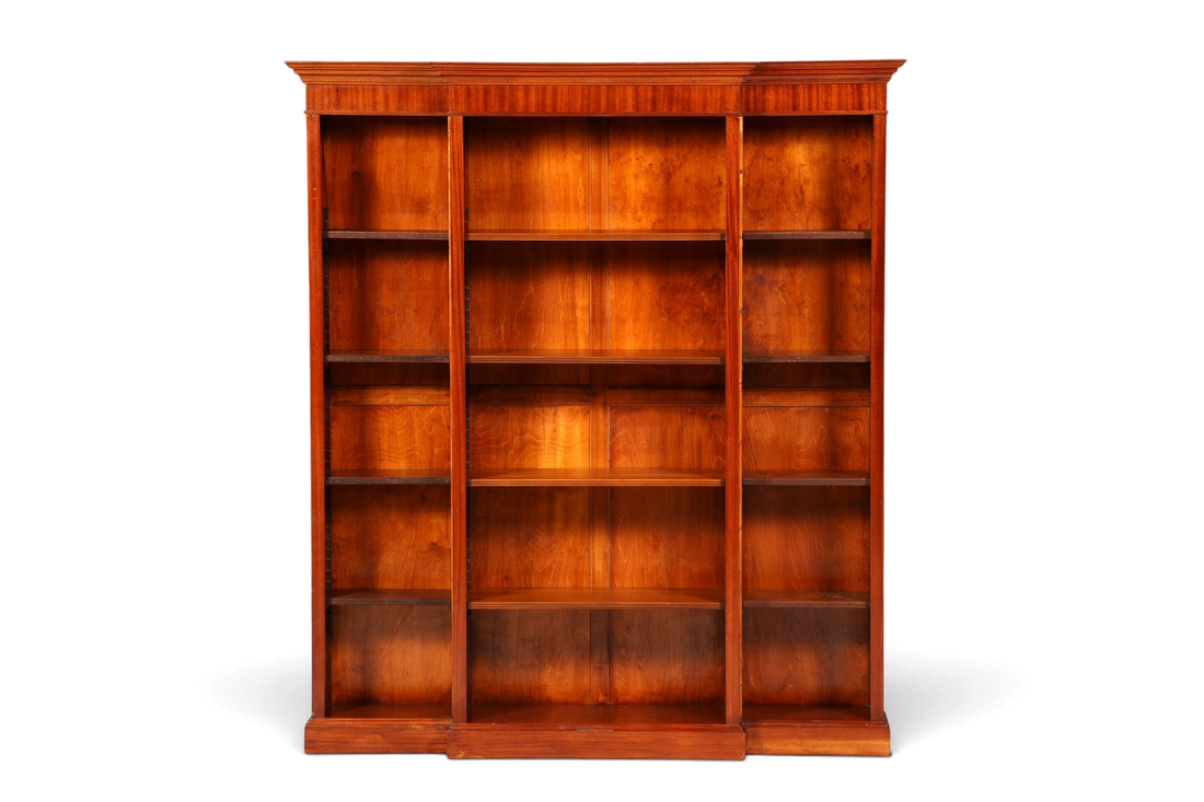 Hauptstadt Möblerei englisches Bücherregal aus massivem Holz mit höhenverstellbaren Einlegeböden in warmer Optik