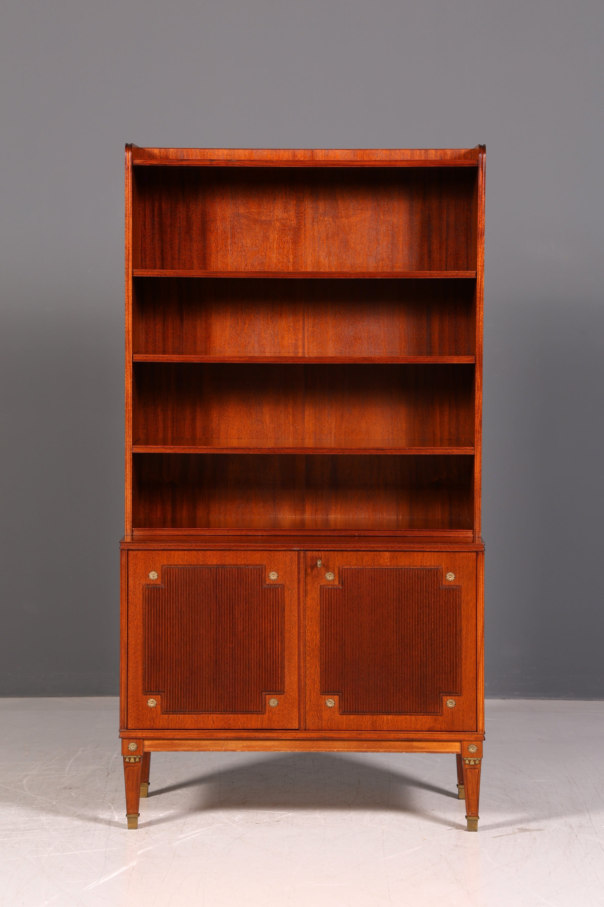 Beautiful Gustavian Style Shelf Bookcase Cabinet Highboard Vintage Real Wood Antique