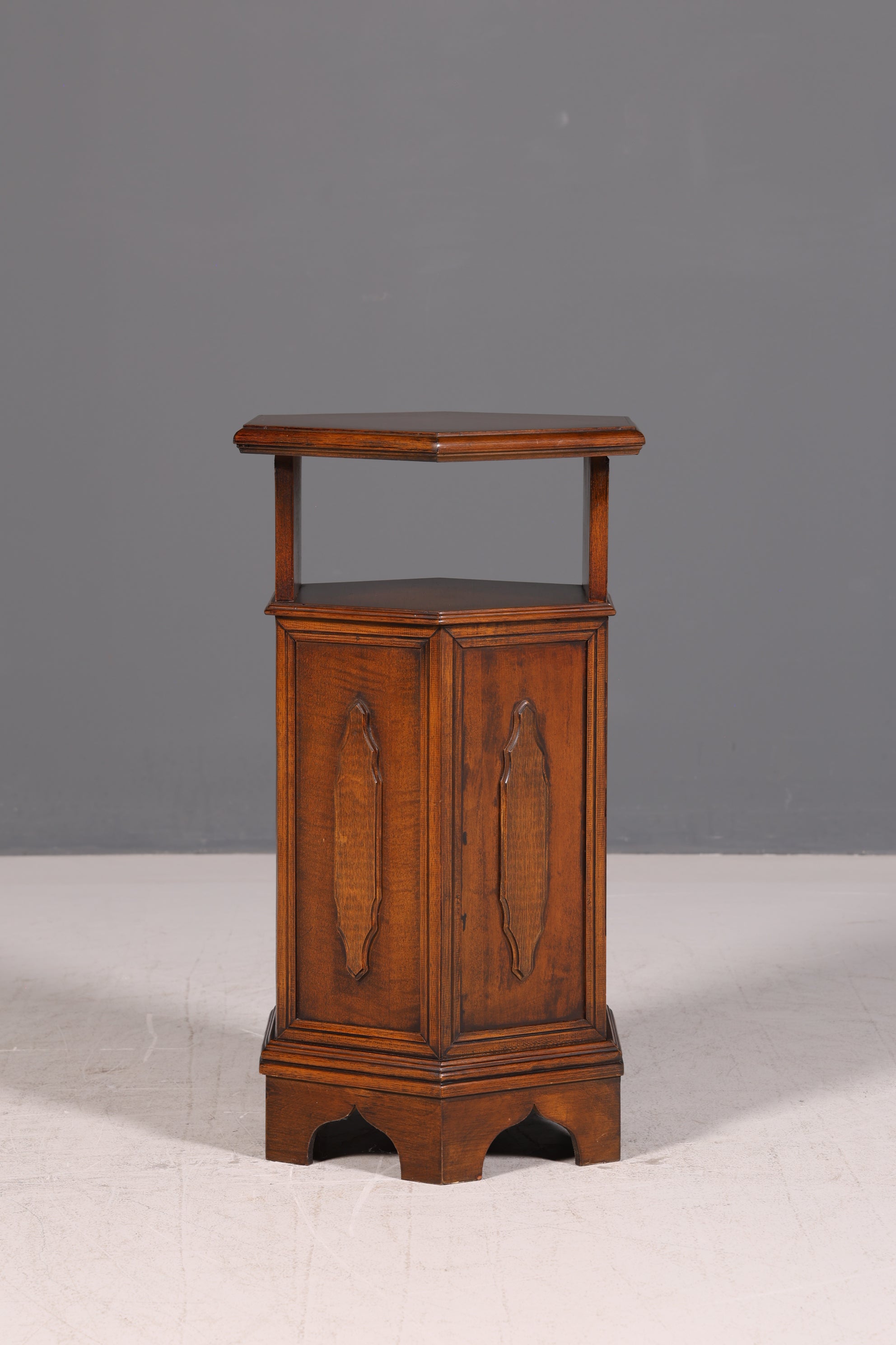 Wunderschöner Barock Stil Beistelltisch Echt Holz Tisch Ablagetisch Telefontisch Beistellschrank Antik Vintage