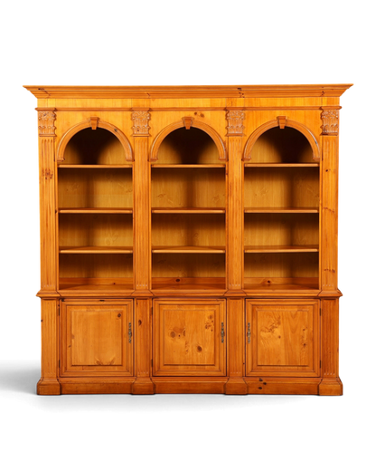 Hauptstadt Möblerei XXL Ethan Allen Bücherregal aus Kiefernholz im Antik Stil mit drei Rundbogen-Regalfächern