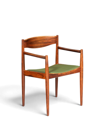 Hauptstadt Möblerei Mid Century Armlehnstuhl von Henry W. Klein für Bramin aus Holz mit grünem Sitzpolster